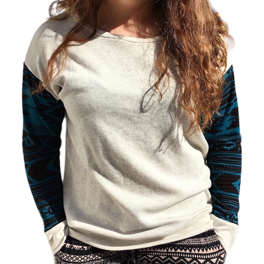 - Southwest Colorblock Sleeve Slub Sweatshirt SZ L! NEW!